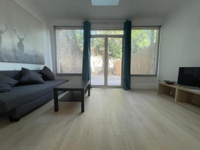 Joli F2 avec jardin